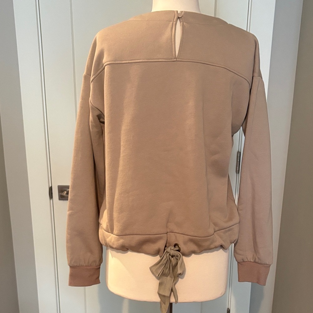 Doe & Rae Classic Tan terry Sweatshirt. NWOT sz S. - Picture 5 of 6